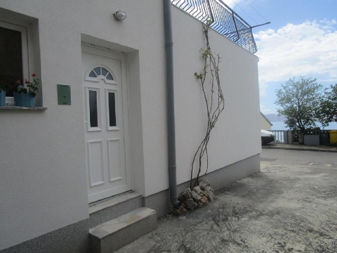 Vuk Apartman Zengg Szoba fotó