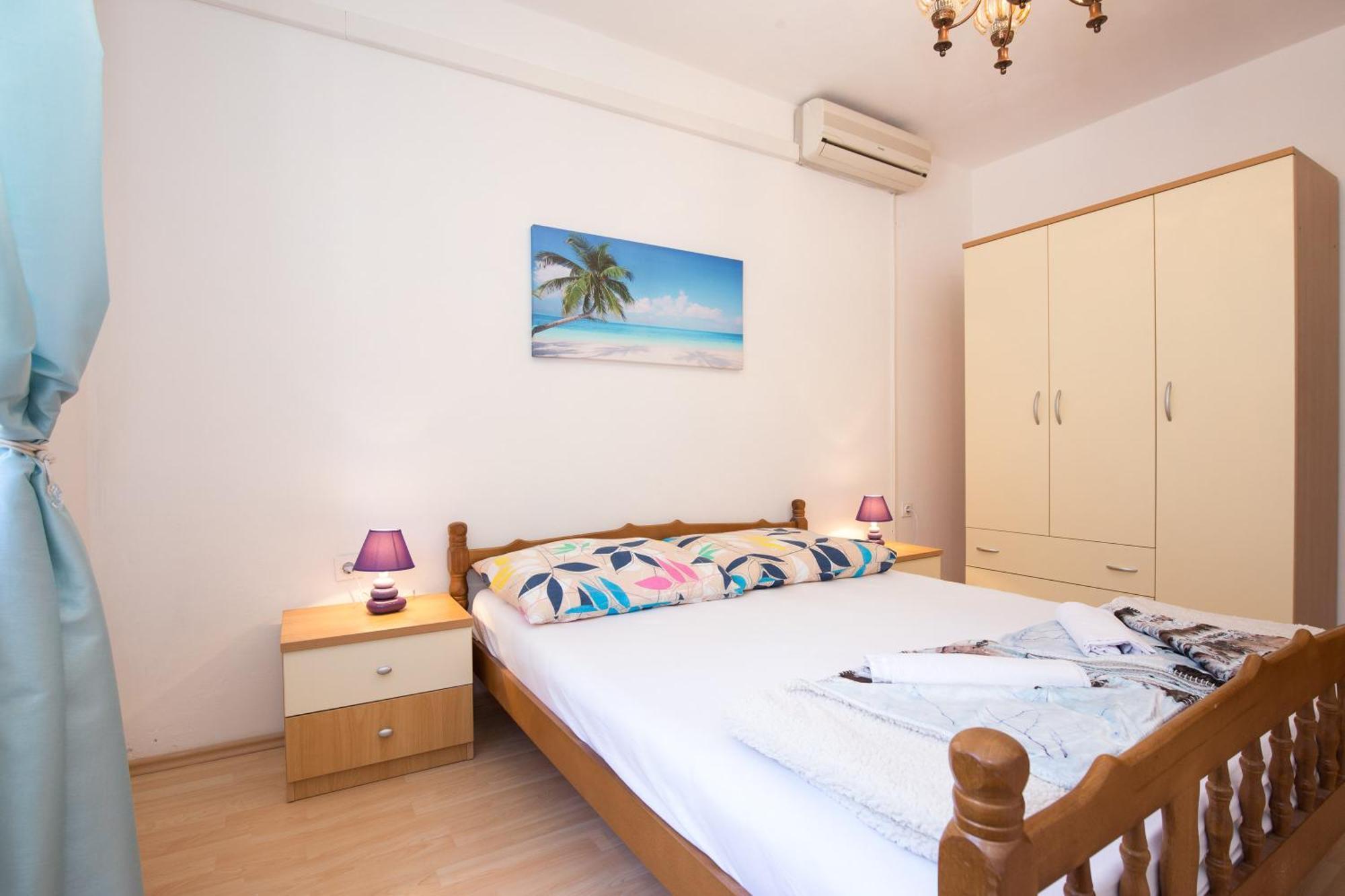 Vuk Apartman Zengg Szoba fotó