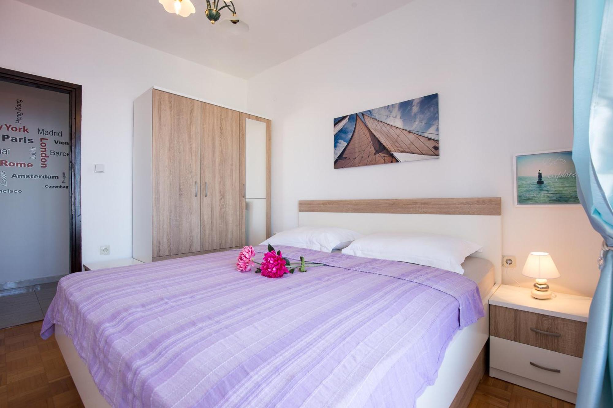 Vuk Apartman Zengg Szoba fotó