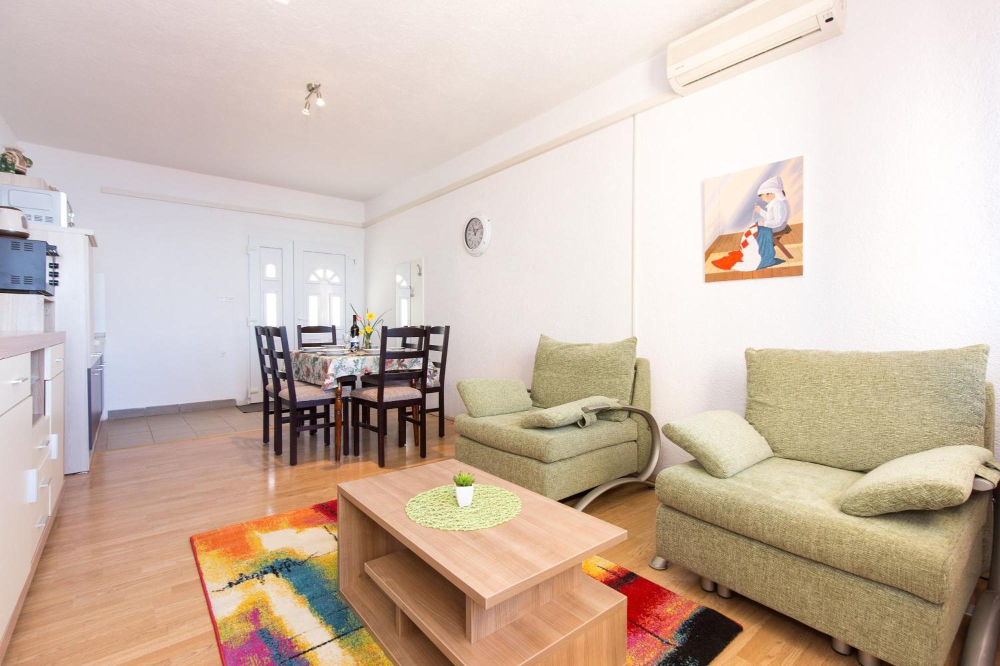 Vuk Apartman Zengg Szoba fotó