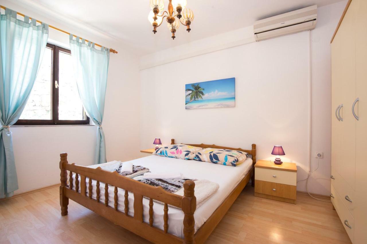 Vuk Apartman Zengg Kültér fotó