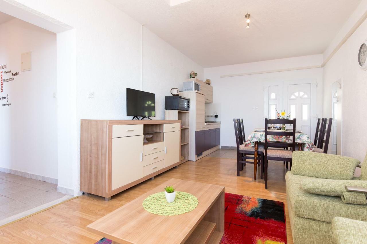 Vuk Apartman Zengg Kültér fotó