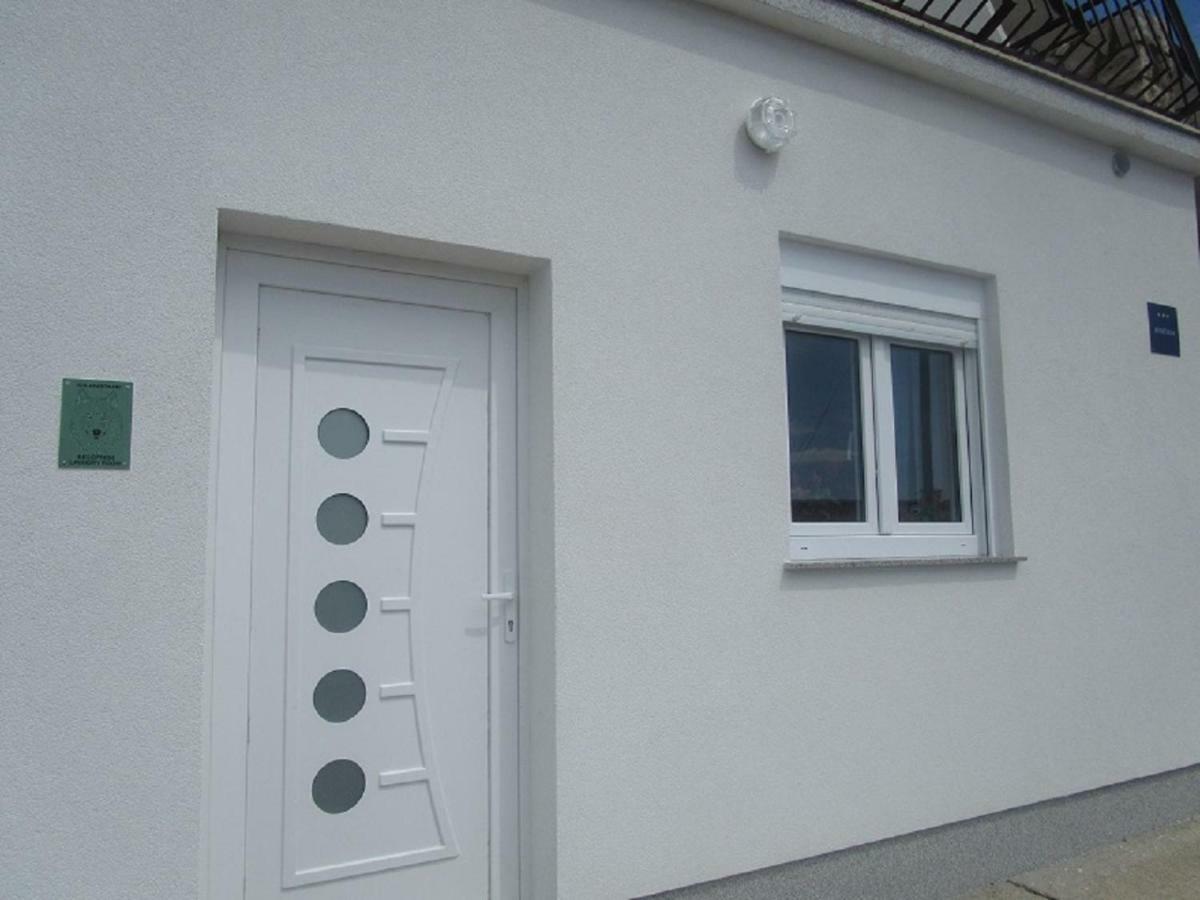 Vuk Apartman Zengg Kültér fotó